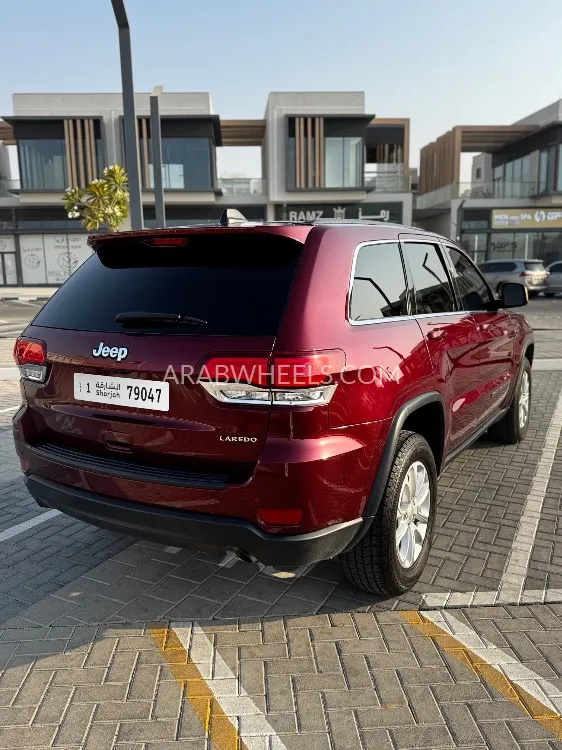Jeep Grand Cherokee 2022 for Sale in Ajman Image-3