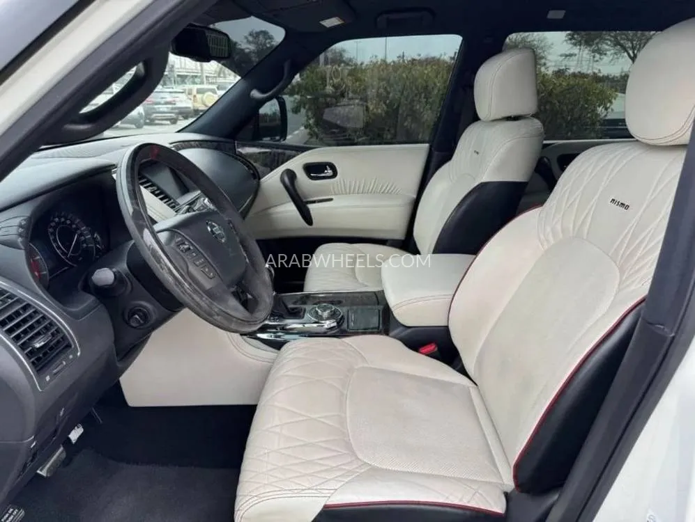 Nissan Patrol 2019 for Sale in Dubai Image-6