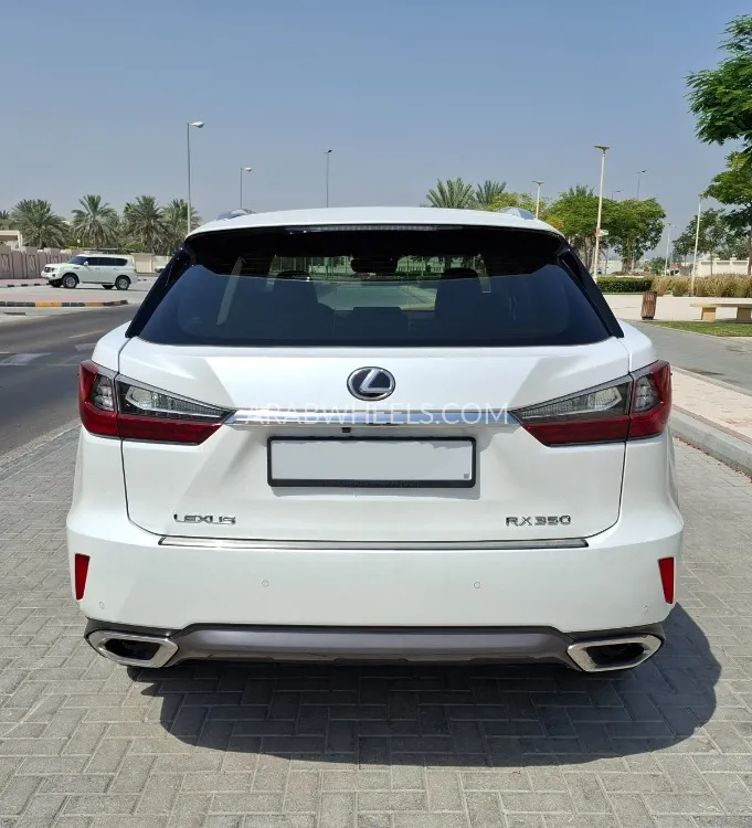 Lexus RX 2016 for Sale in Sharjah Image-5