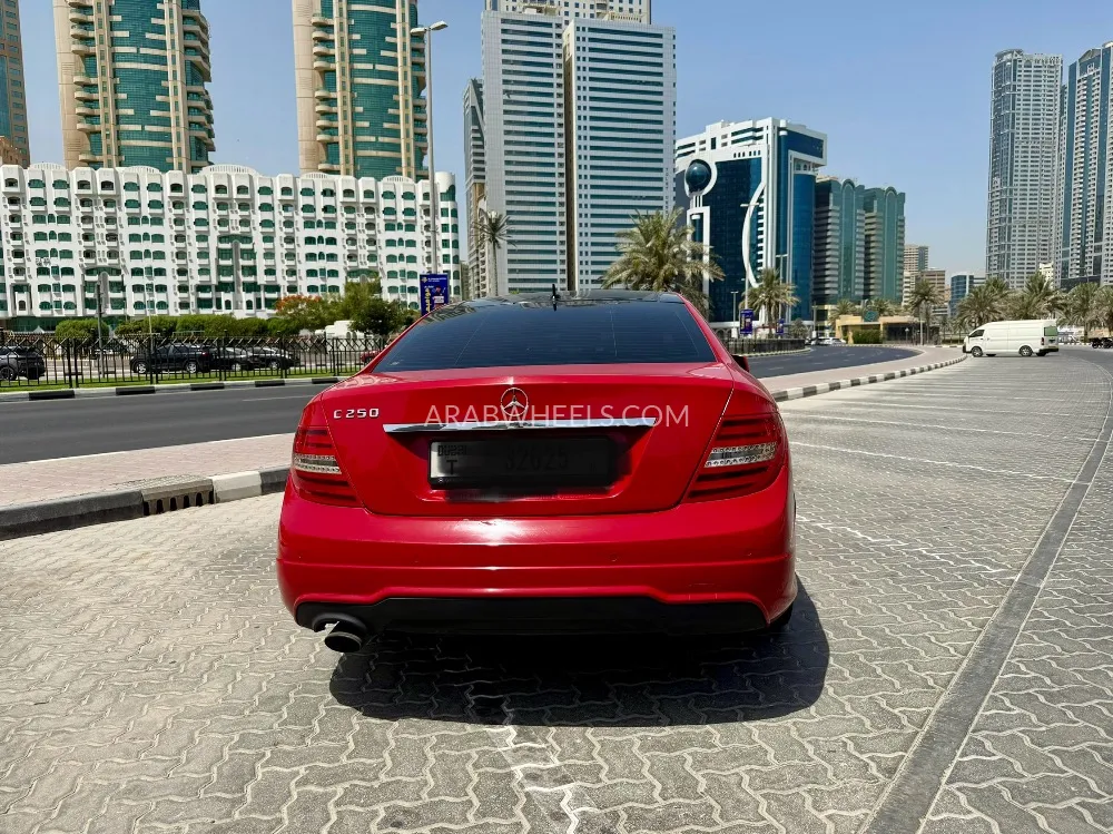 Mercedes Benz 250 2013 for Sale in Sharjah Image-7