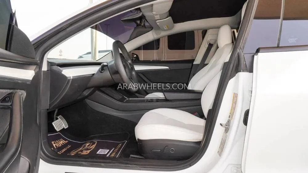 تسلا موديل 3 2021 for Sale in الشارقة Image-6