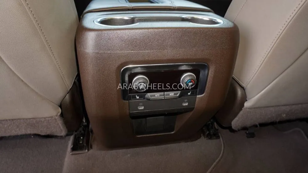 شيفروليه تاهو 2022 for Sale in الشارقة Image-15