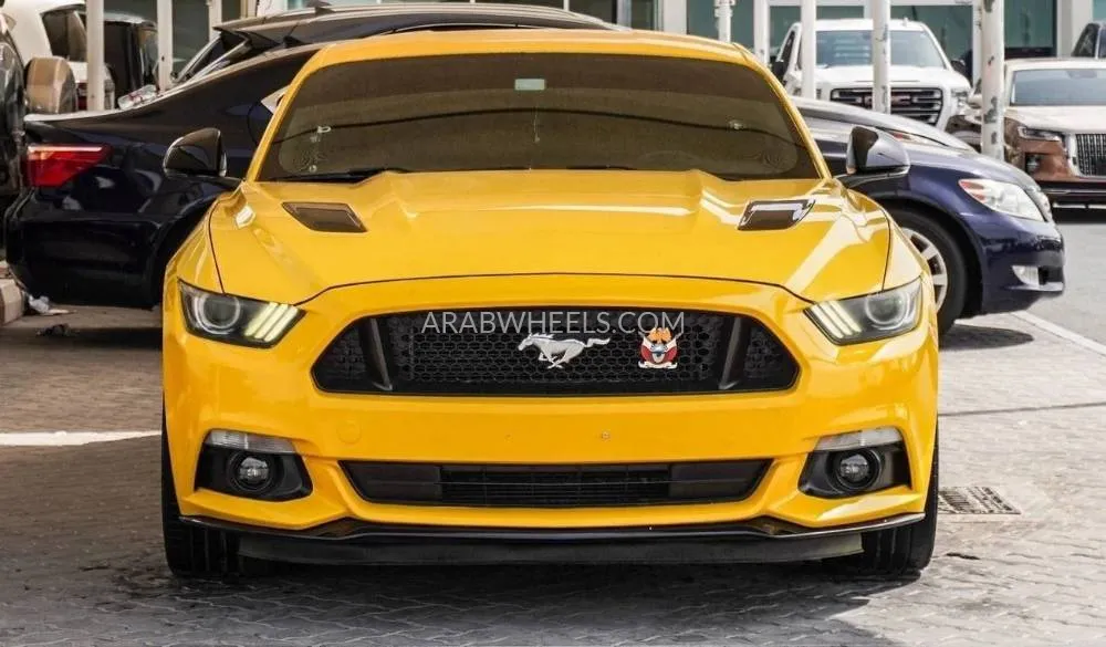 Ford Mustang 2015 for Sale in Sharjah Image-2