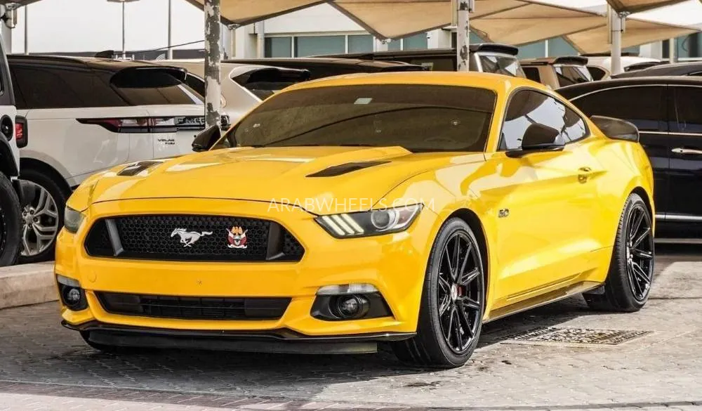 Ford Mustang 2015 for Sale in Sharjah Image-3