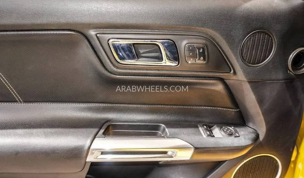 Ford Mustang 2015 for Sale in Sharjah Image-5