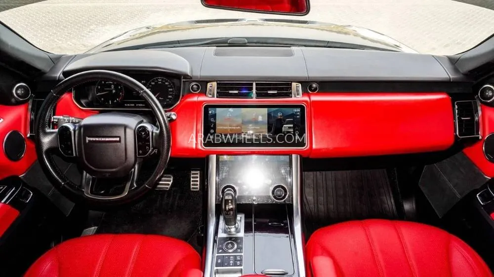 Land Rover Range Rover 2014 for Sale in Sharjah Image-7