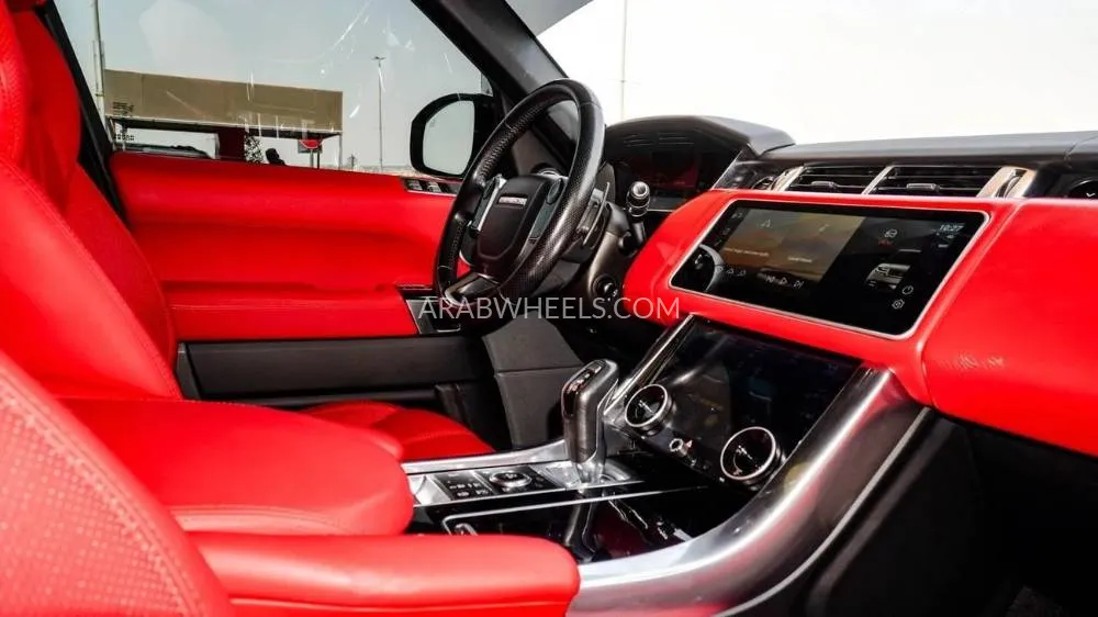 Land Rover Range Rover 2014 for Sale in Sharjah Image-11