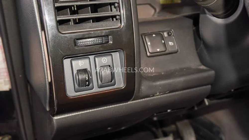 Nissan Patrol 2019 for Sale in Sharjah Image-7