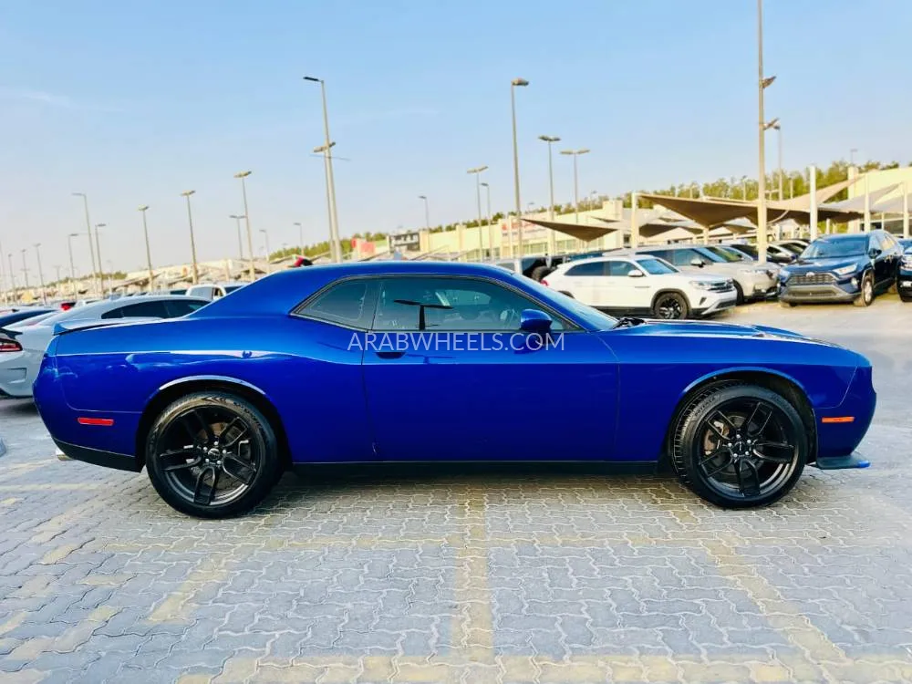 Dodge Challenger 2020 for Sale in Sharjah Image-4