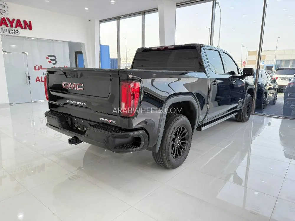 GMC Sierra 2022 for Sale in Abu Dhabi Image-13