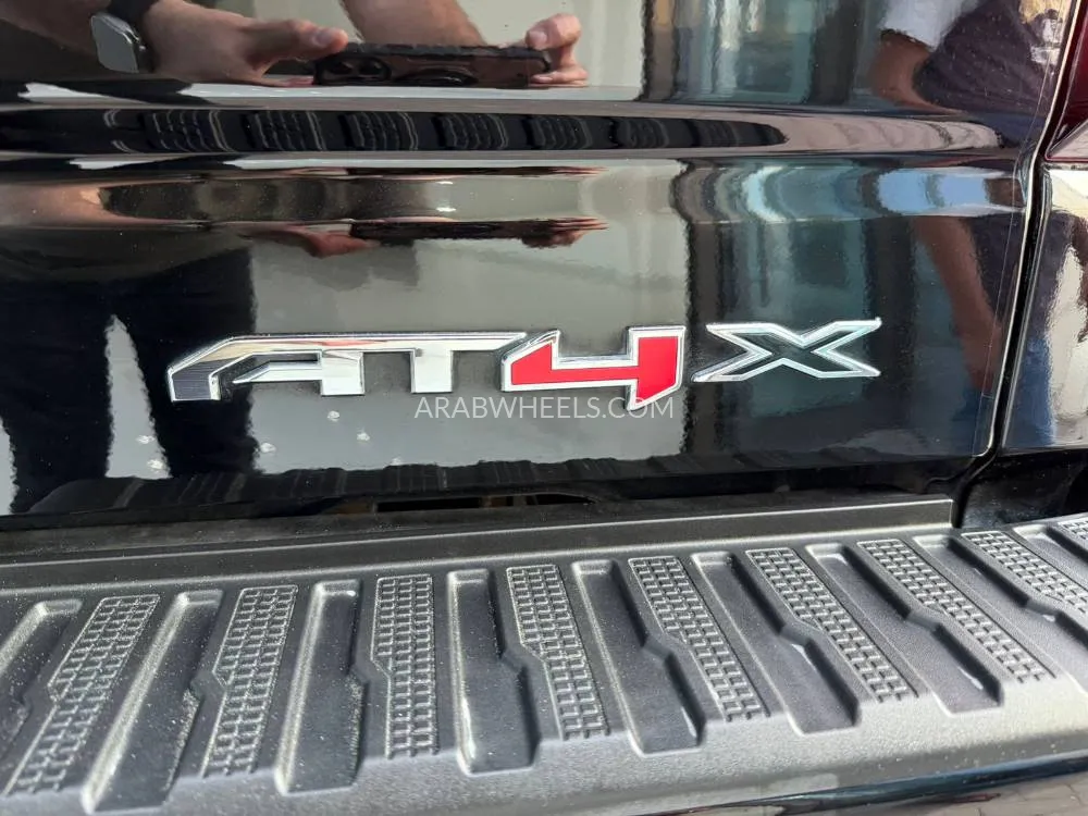 GMC Sierra 2022 for Sale in Abu Dhabi Image-14