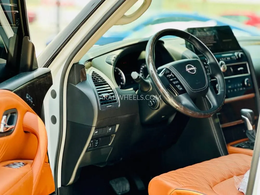 Nissan Patrol 2024 for Sale in Sharjah Image-7