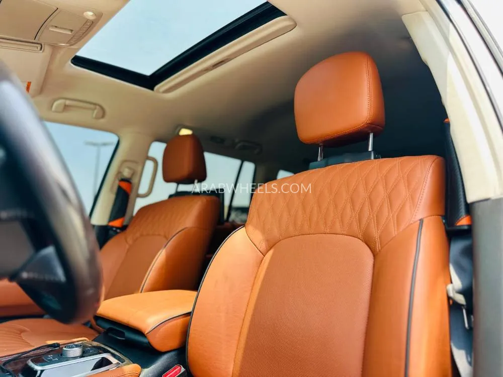 Nissan Patrol 2024 for Sale in Sharjah Image-8