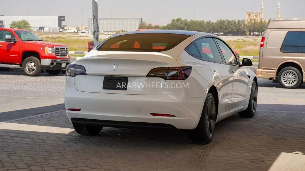 تسلا موديل 3 2023 for Sale in الشارقة Image-16