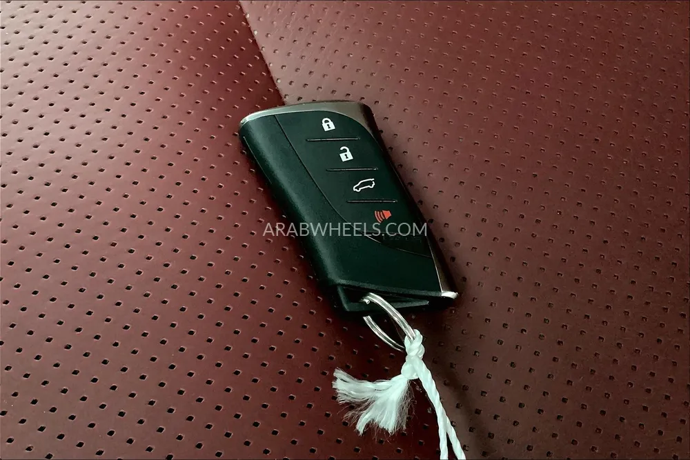 Lexus GX 2022 for Sale in Sharjah Image-18