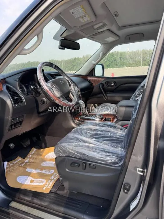 Infiniti QX80 2018 for Sale in Sharjah Image-6