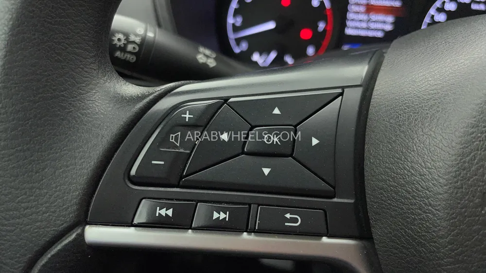 Nissan Altima 2020 for Sale in Dubai Image-38