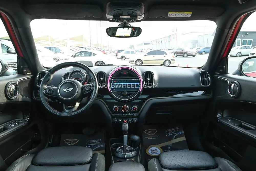Mini Countryman 2017 for Sale in Sharjah Image-7