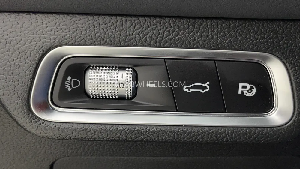 Geely Coolray 2024 for Sale in Dubai Image-47