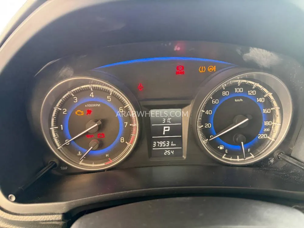 Suzuki Baleno 2017 for Sale in Dubai Image-6