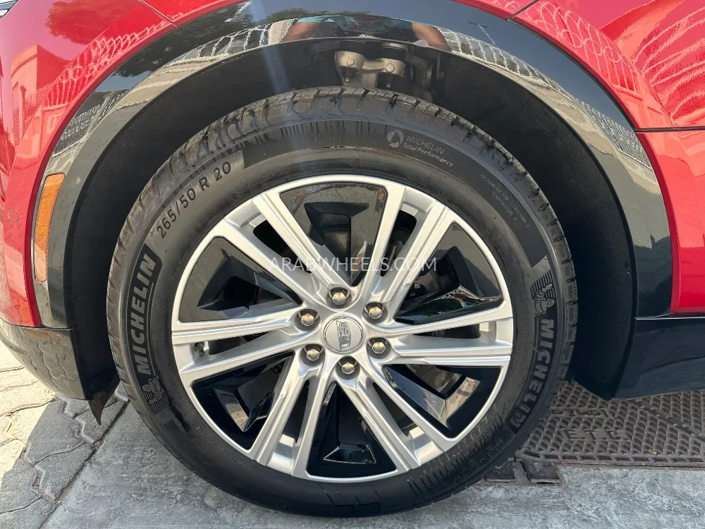 Cadillac LYRIQ 2024 for Sale in Dubai Image-13