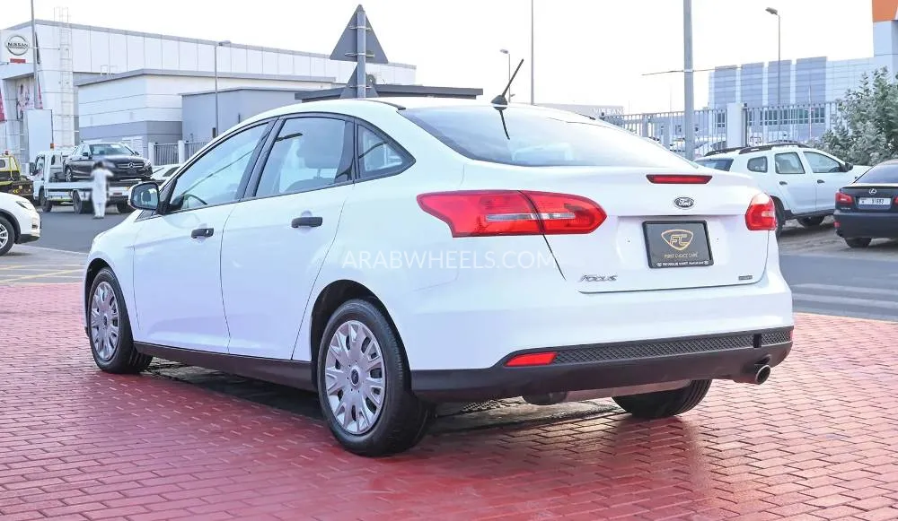 Ford Focus 2018 for Sale in Sharjah Image-17