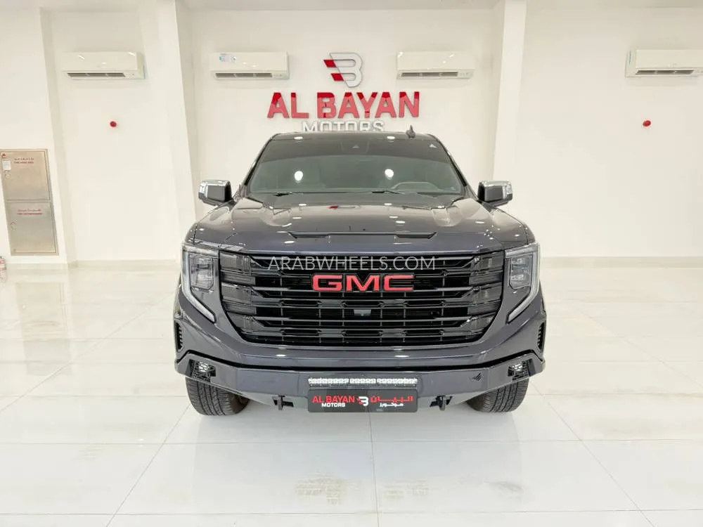 GMC Sierra 2023 for Sale in Abu Dhabi Image-2