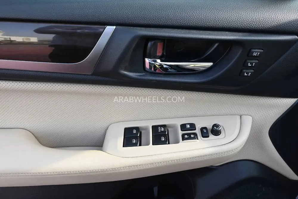 Subaru Legacy 2018 for Sale in Sharjah Image-5