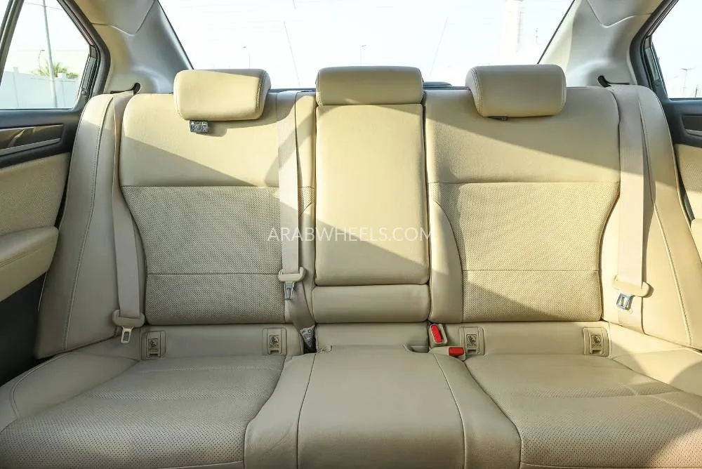 Subaru Legacy 2018 for Sale in Sharjah Image-16