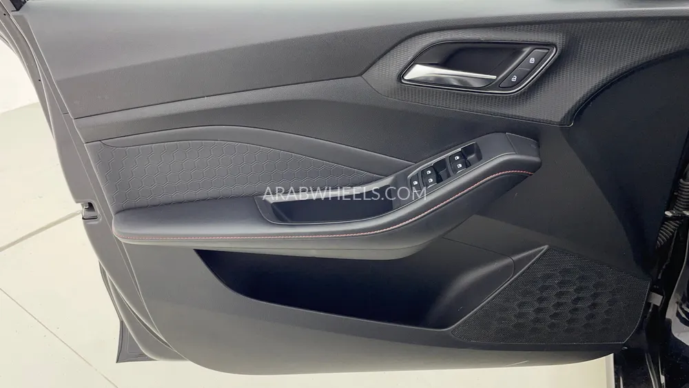 MG GT 2023 for Sale in Dubai Image-19