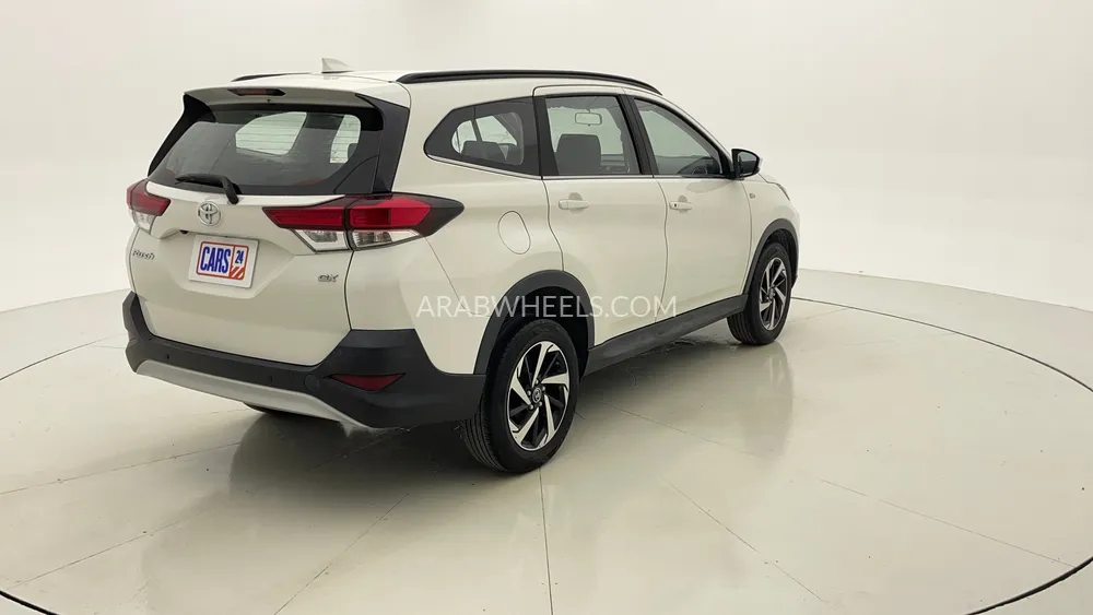 Toyota Rush 2023 for Sale in Dubai Image-3