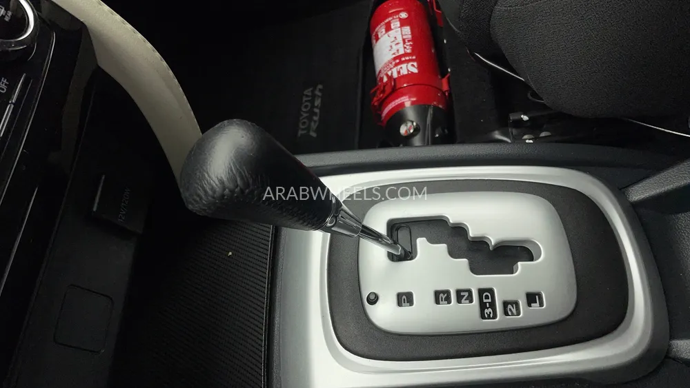 Toyota Rush 2023 for Sale in Dubai Image-18