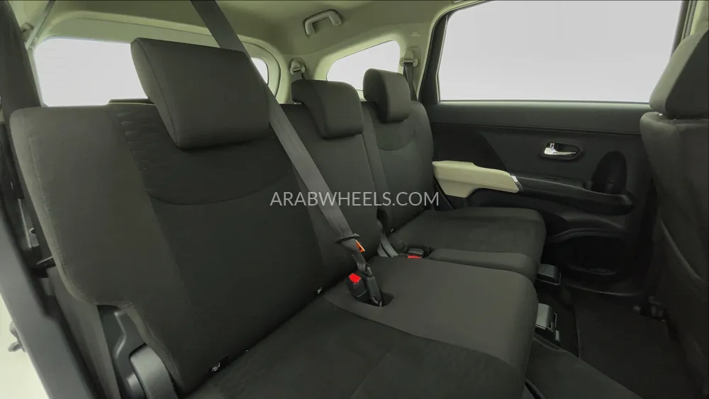 Toyota Rush 2023 for Sale in Dubai Image-25