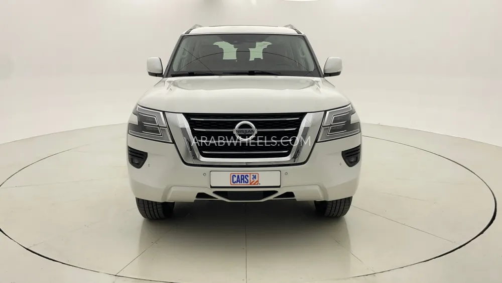 Nissan Patrol 2021 for Sale in Dubai Image-8