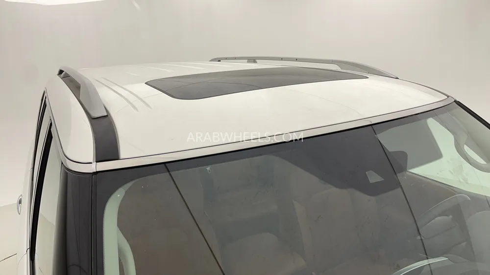 Nissan Patrol 2021 for Sale in Dubai Image-11