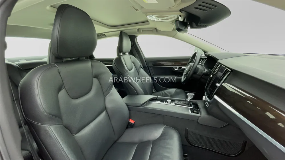 فولفو إس 90 2017 for Sale in دبي Image-28