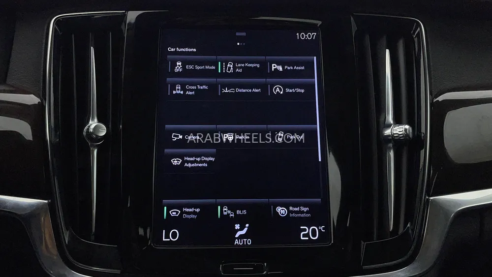 فولفو إس 90 2017 for Sale in دبي Image-52