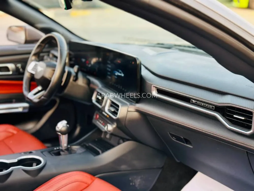 فورد موستانج 2024 for Sale in الشارقة Image-12