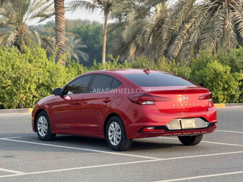 Hyundai Elantra 2020 for Sale in Dubai Image-15