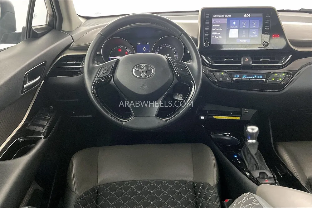 Toyota C-HR 2023 for Sale in Dubai Image-29