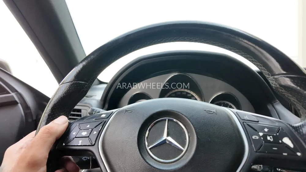 Mercedes Benz E Class 2012 for Sale in Abu Dhabi Image-15