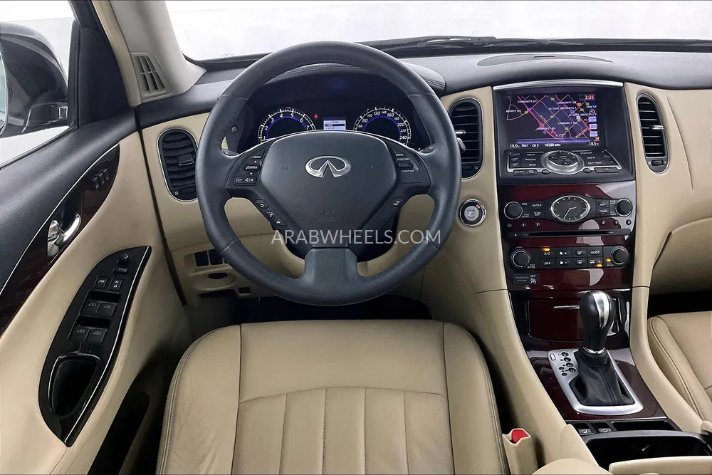 Infiniti QX50 2016 for Sale in Sharjah Image-30