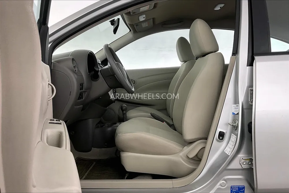 Nissan Sunny 2022 for Sale in Dubai Image-13