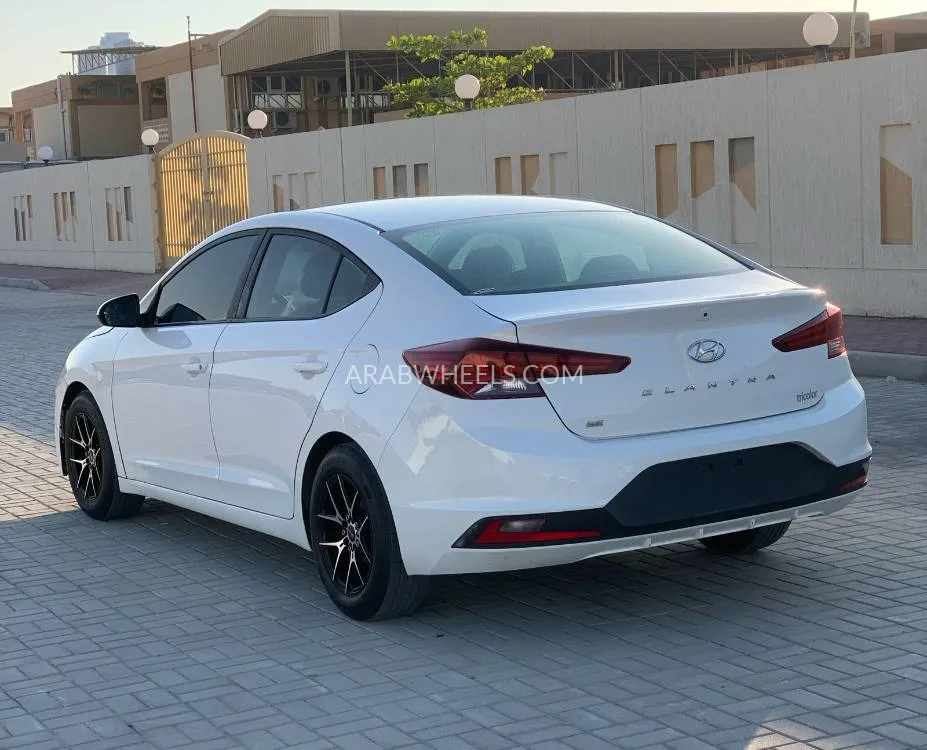 هيونداي إلنترا 2020 for Sale in رأس الخيمة Image-9