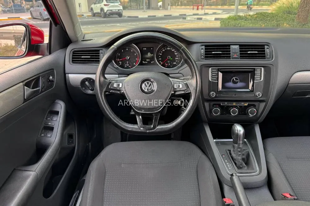 Volkswagen Jetta 2017 for Sale in Dubai Image-5