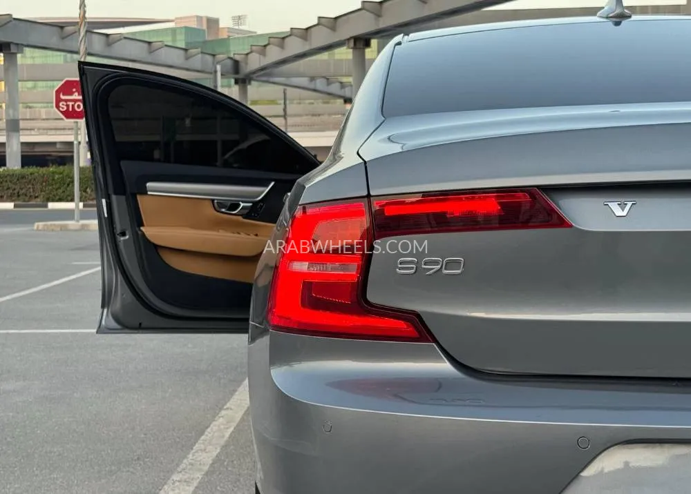 Volvo S90 2020 for Sale in Dubai Image-8