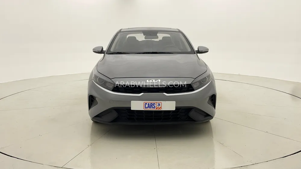 Kia Cerato 2024 for Sale in Dubai Image-8