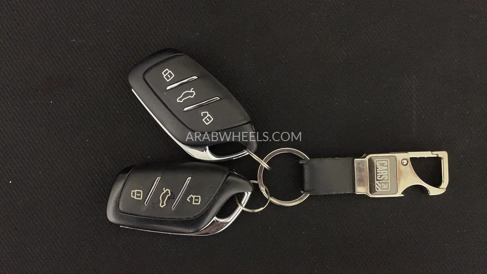 إم جي RX5 2023 for Sale in دبي Image-31