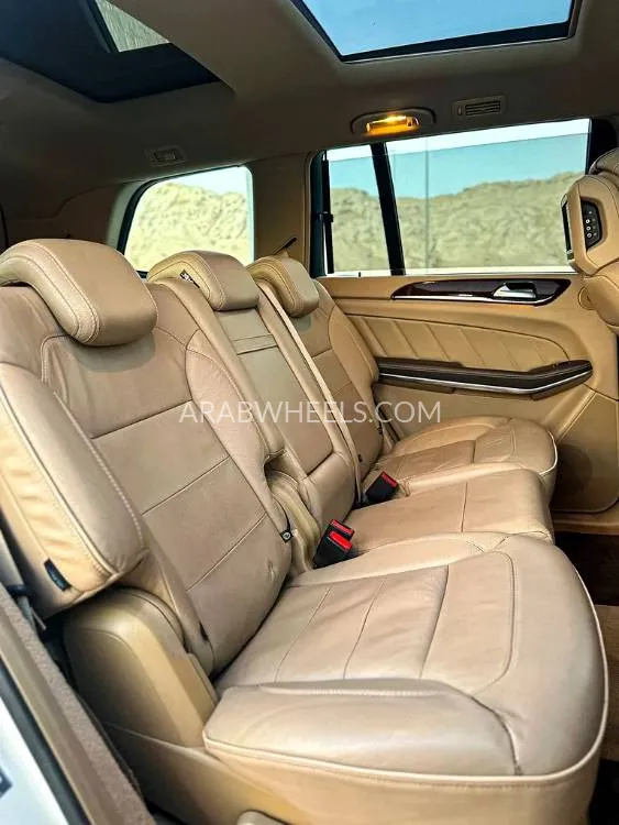 Mercedes Benz GL Class 2013 for Sale in Abu Dhabi Image-14