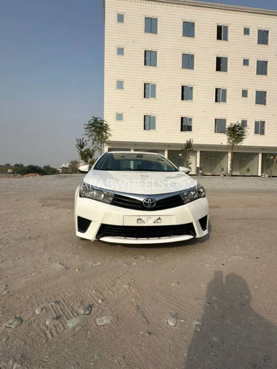 Toyota Corolla 2014 for Sale in Ras Al Khaimah Image-3
